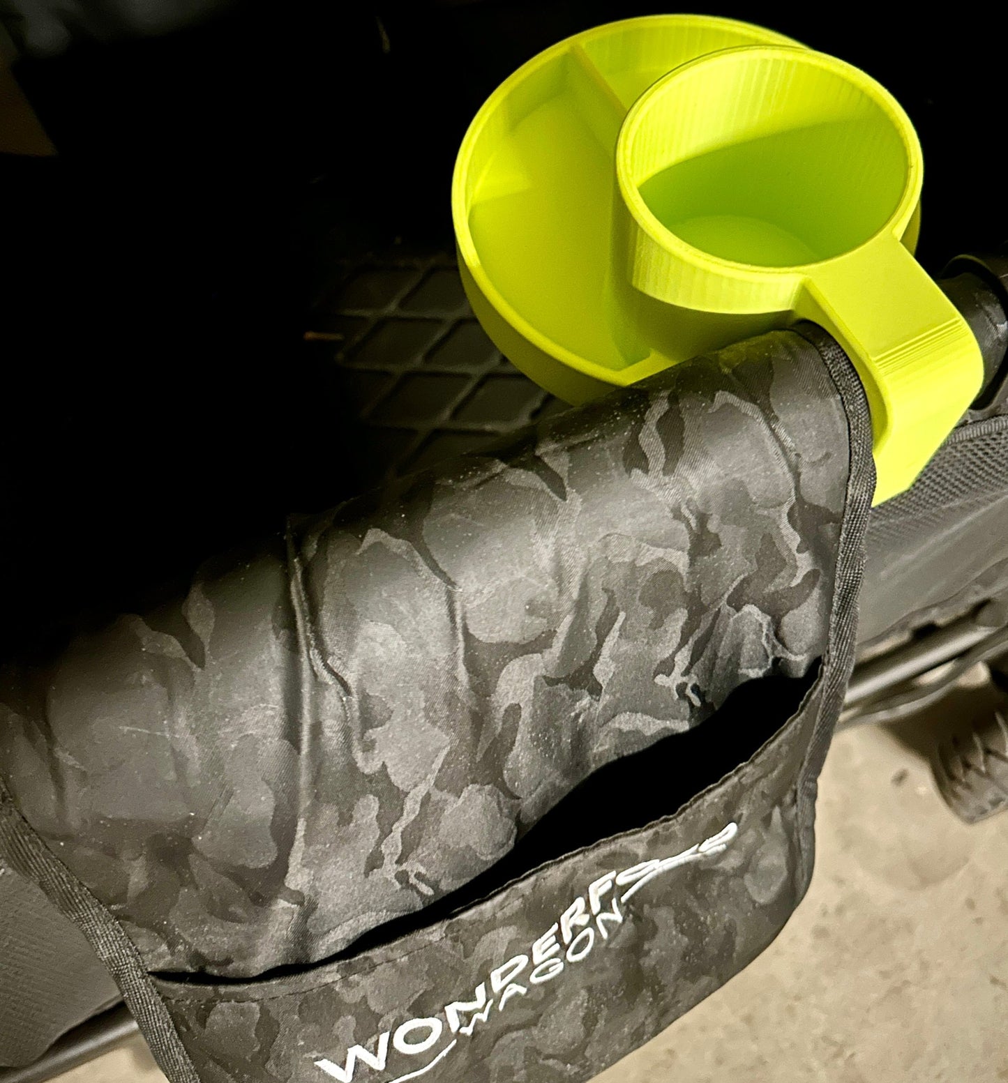 Wonderfold Snack and Drink Tray